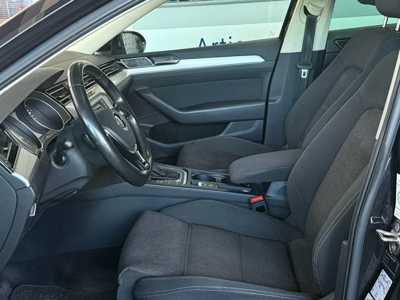 Volkswagen Passat – 9