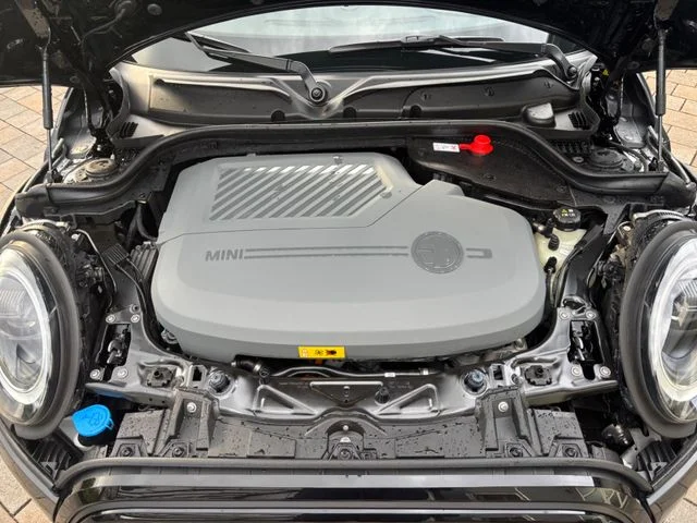 Mini COOPER SE – 12