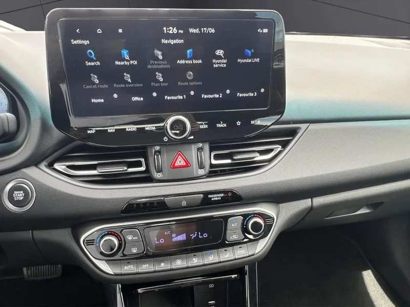 Hyundai i30 – 12
