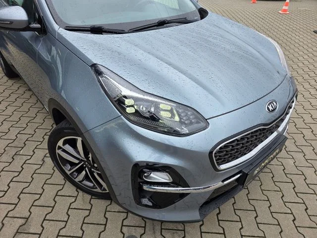Kia Sportage – 11