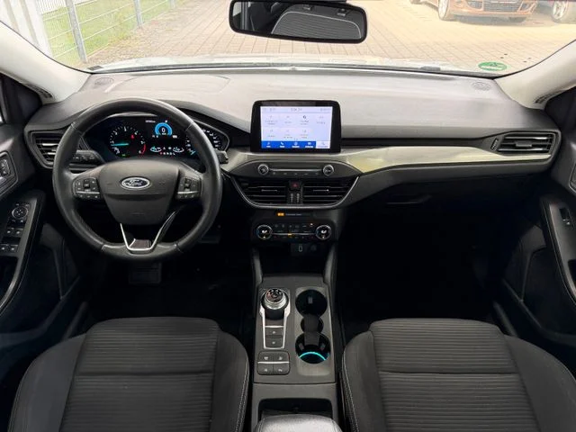 Ford Focus – 19