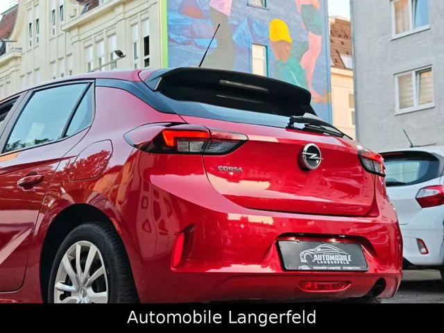 Opel Corsa – 12