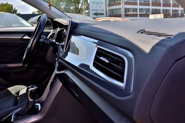 Volkswagen T-Roc – 43