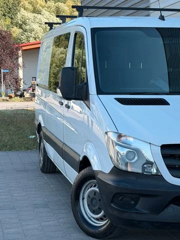 Mercedes-Benz Sprinter – 10