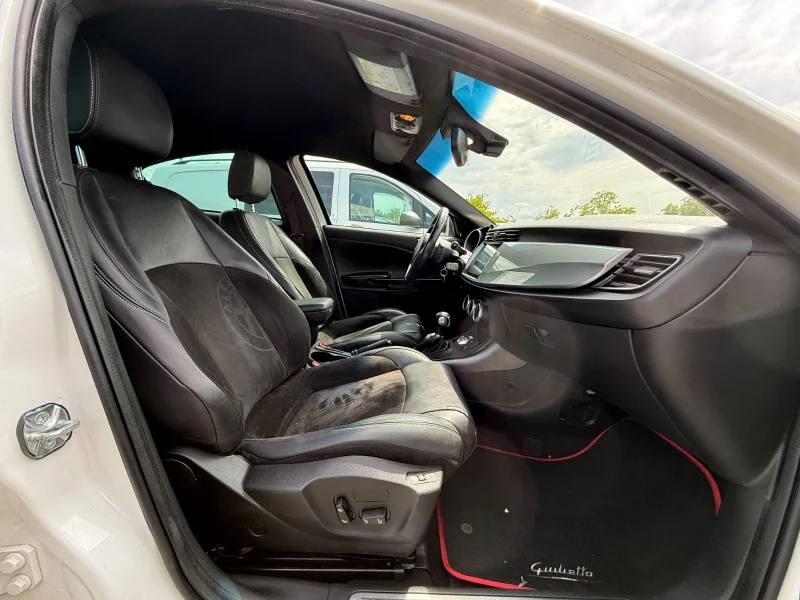 Alfa Romeo Giulietta – 14