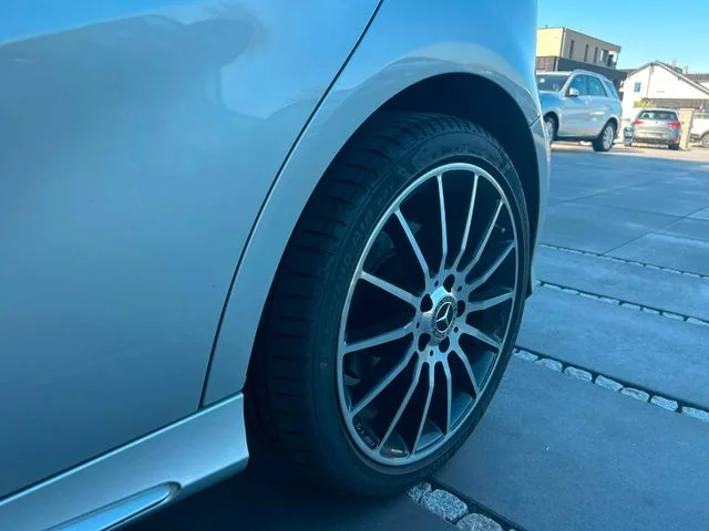 Mercedes-Benz A 200 – 10