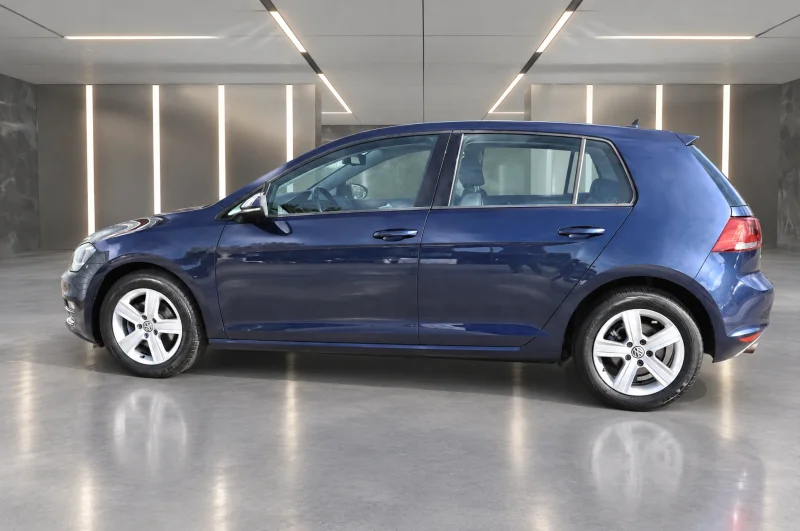 Volkswagen Golf – 8