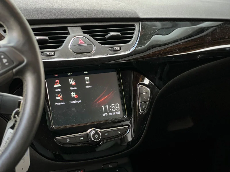 Opel Corsa – 12
