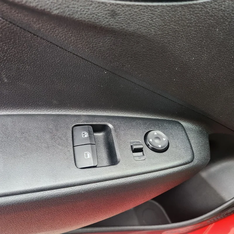 Hyundai i10 – 14