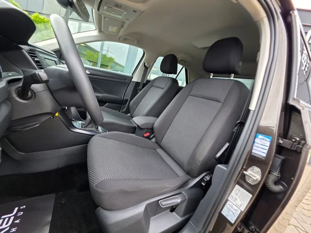 Volkswagen T-Roc – 29