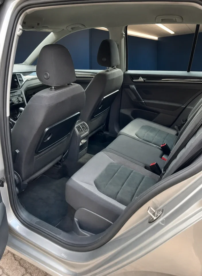 VW Golf Sportsvan – 9