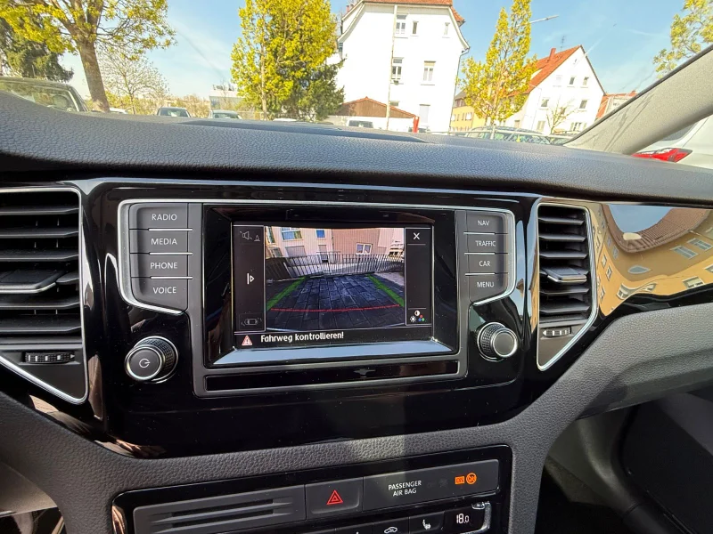 Volkswagen Golf Sportsvan – 18