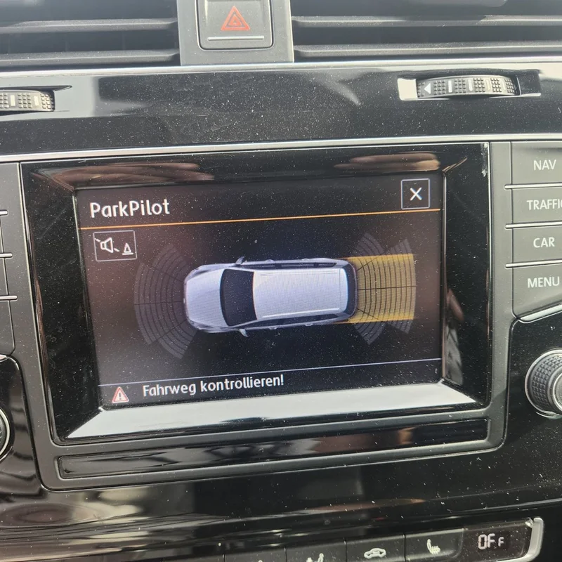 Volkswagen Golf – 13
