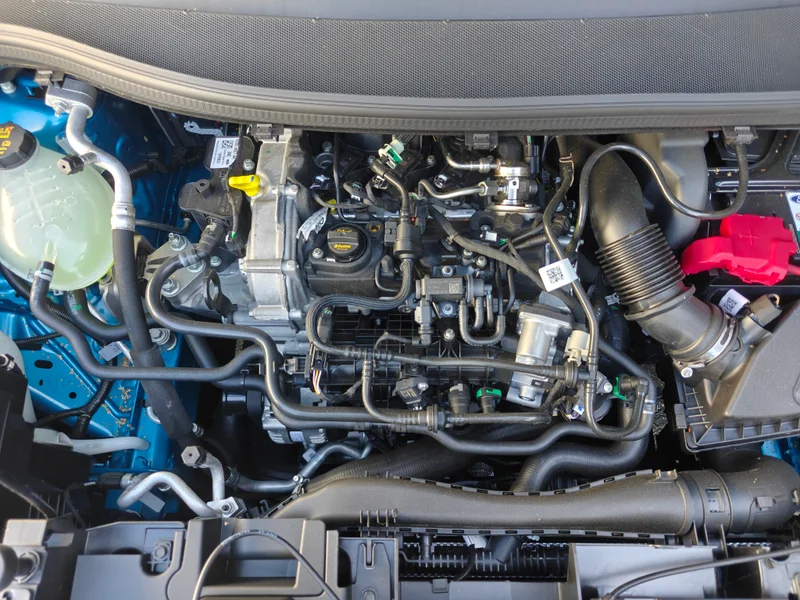 Ford Tourneo Courier Titanium 1.0 Ecoboost – 8
