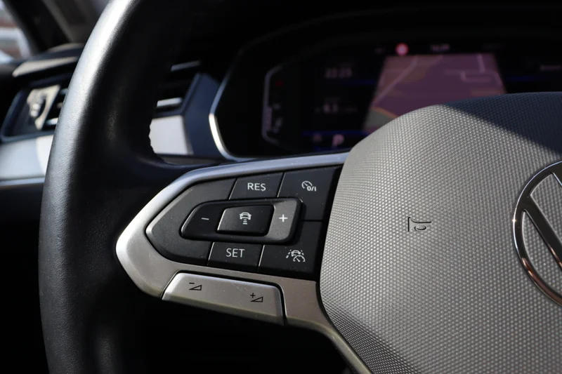 Volkswagen Passat Variant – 25