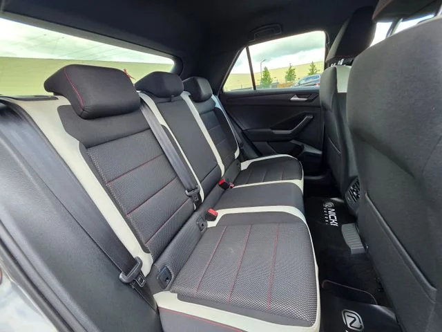 Volkswagen T-Roc – 23