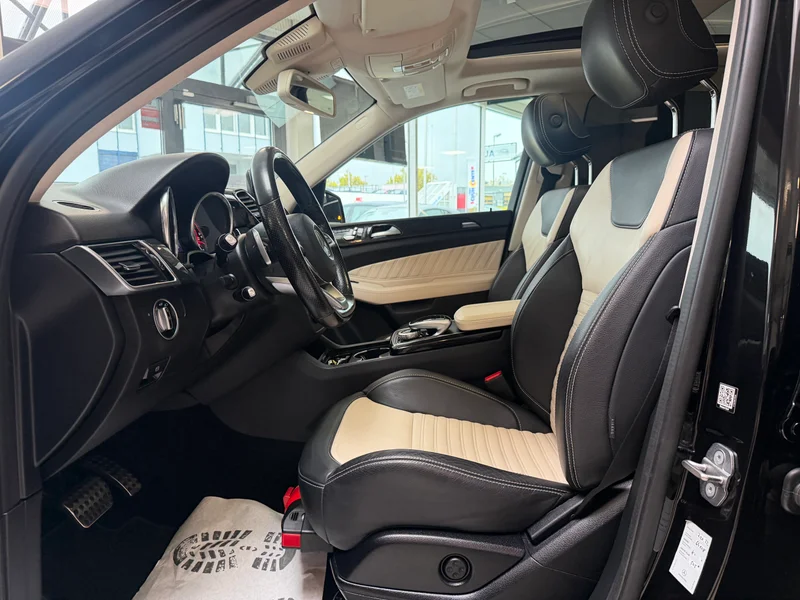 Mercedes-Benz GLE 43 AMG – 25