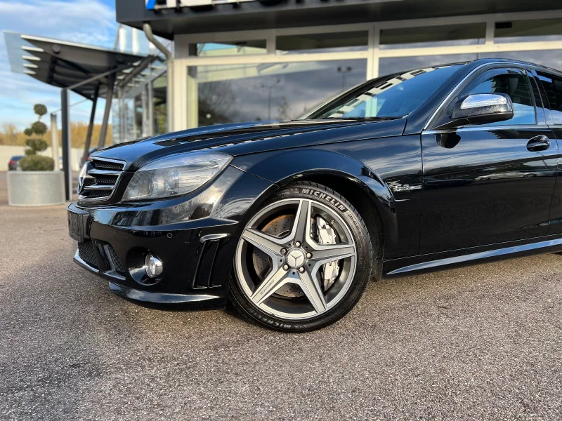 Mercedes-Benz C 63 AMG – 7