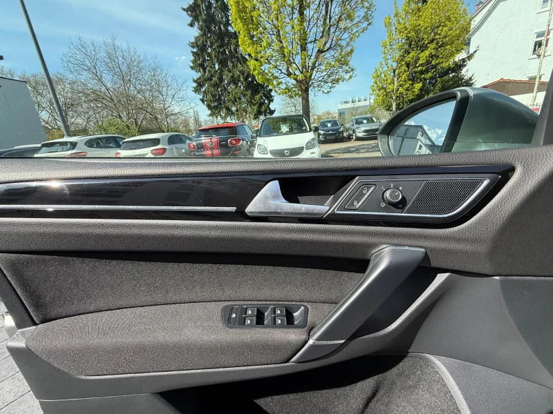 Volkswagen Golf Sportsvan – 16