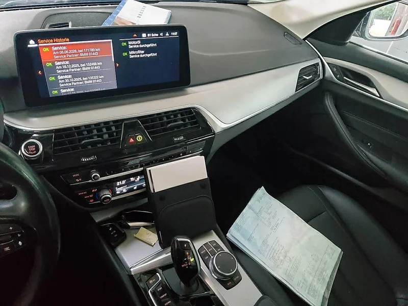 BMW 520 – 7