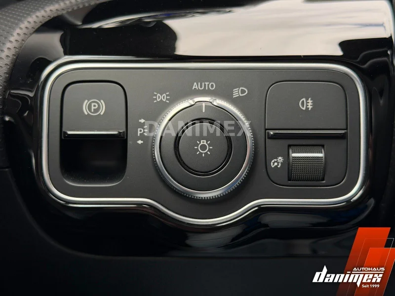Mercedes-Benz CLA 45 AMG – 38