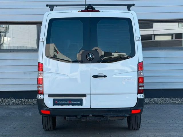 Mercedes-Benz Sprinter – 6