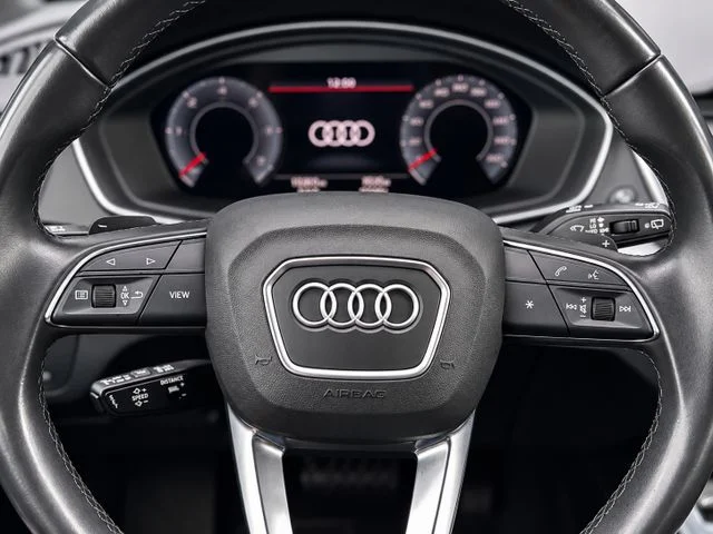 Audi Q5 – 8