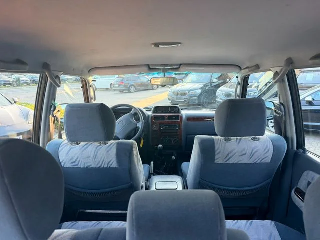 TOYOTA Land Cruiser – 6