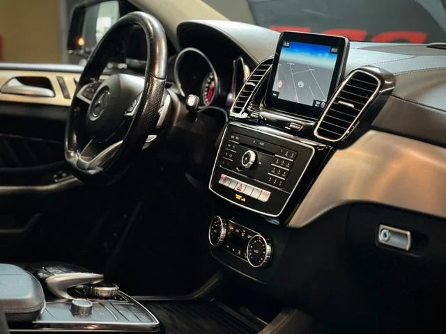 Mercedes-Benz GLE 43 AMG – 15