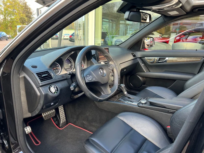 Mercedes-Benz C 63 AMG – 22
