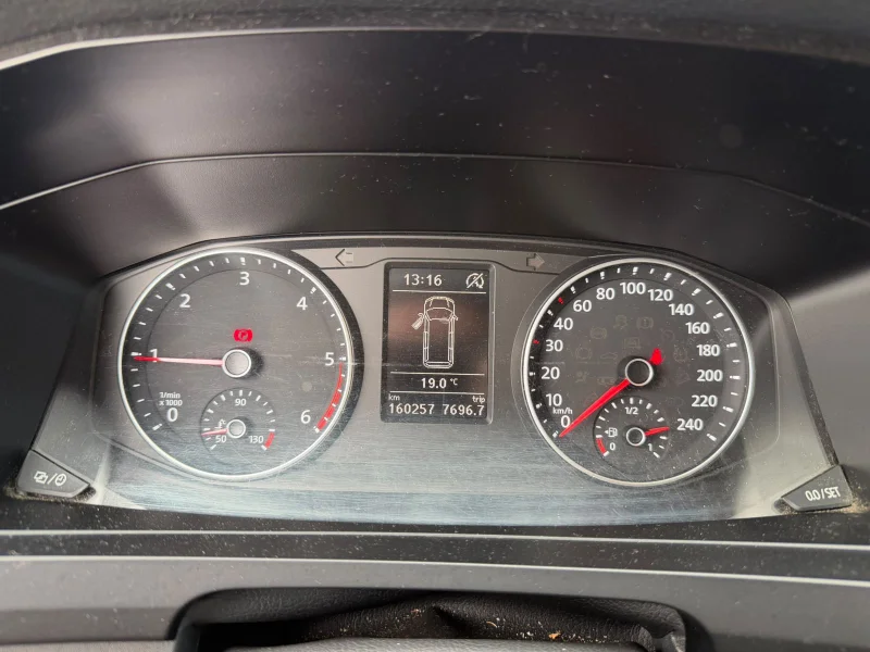 Volkswagen Transporter – 9