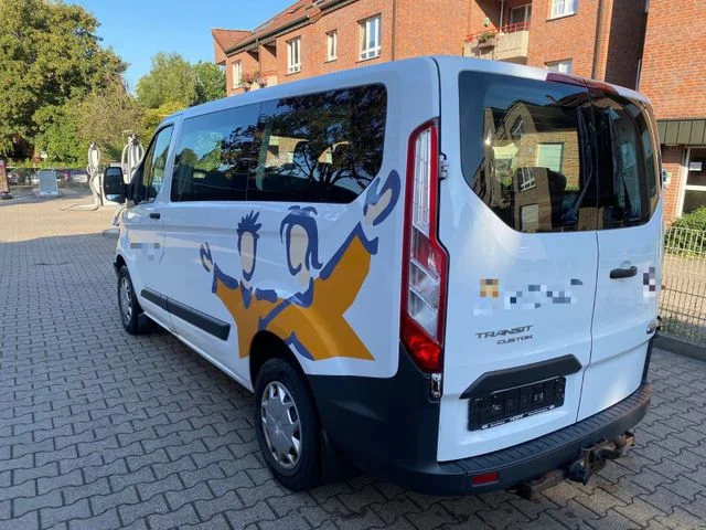 Ford Transit – 10
