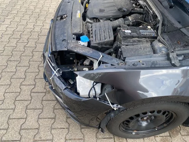 VW Passat Variant – 13