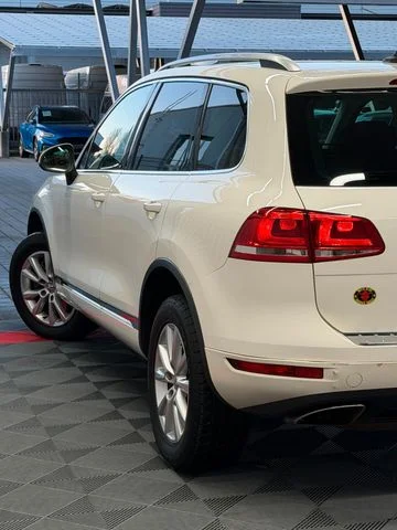Volkswagen Touareg – 12