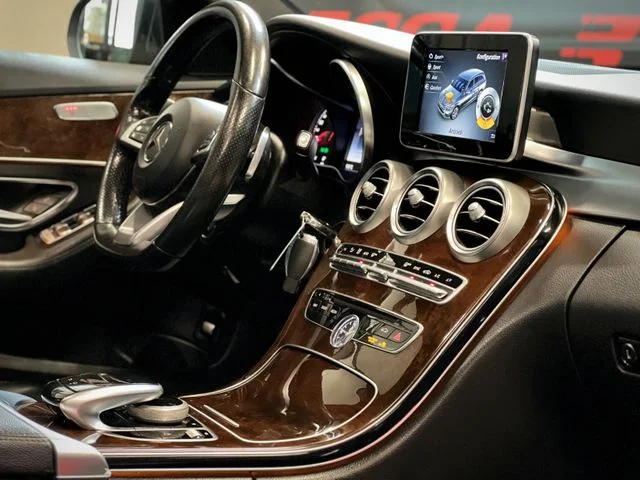 Mercedes-Benz C 400 – 23