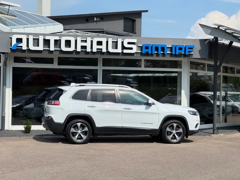Jeep Cherokee – 6