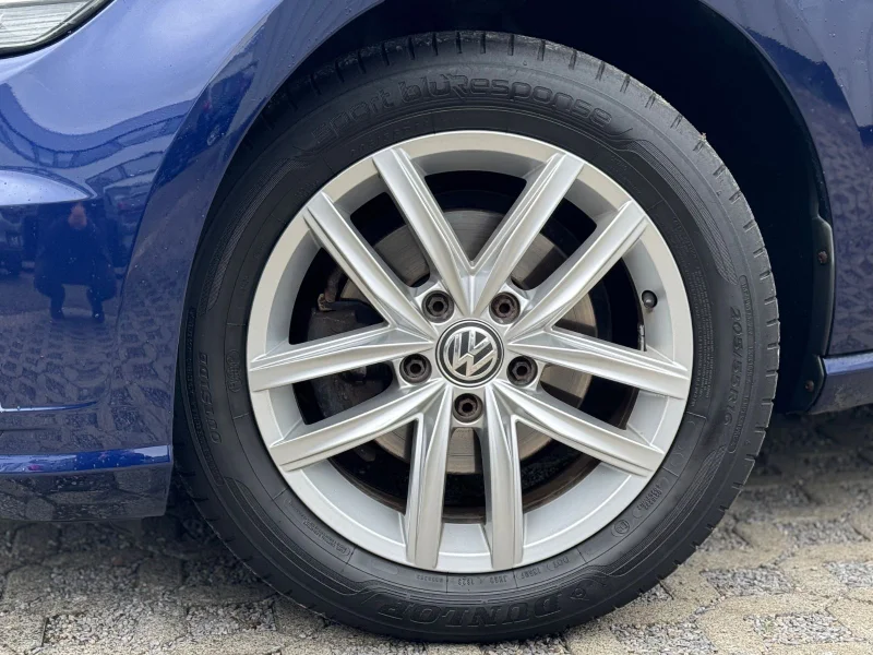 Volkswagen Golf – 3