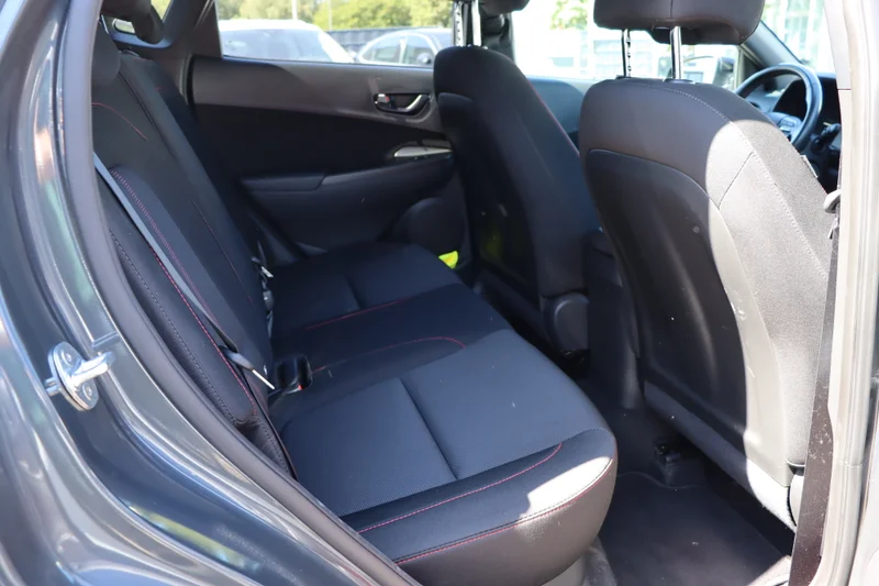 Hyundai Kona – 12