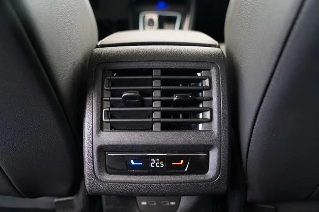 VW Golf – 18