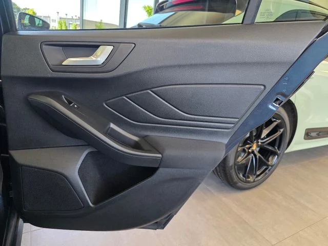 Ford Focus – 21