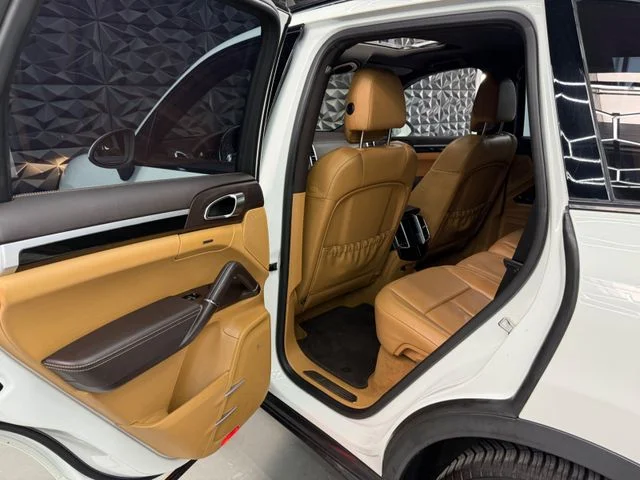 Porsche Cayenne – 41