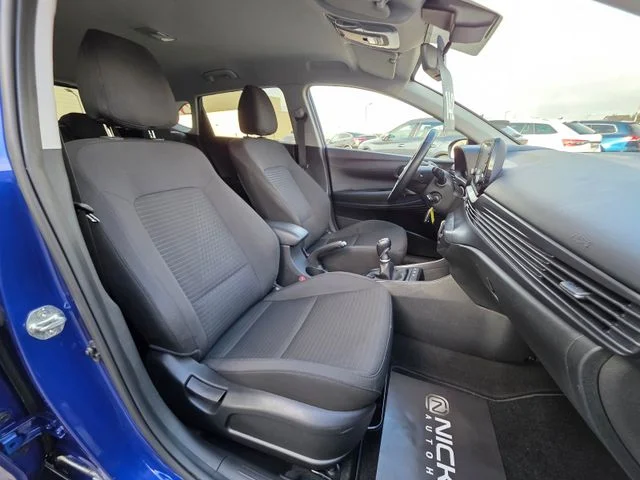 Hyundai i20 – 19
