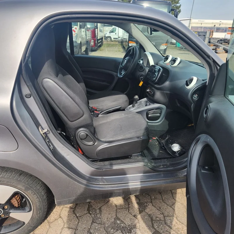 Smart ForTwo – 13