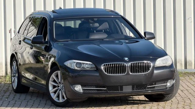 BMW 525