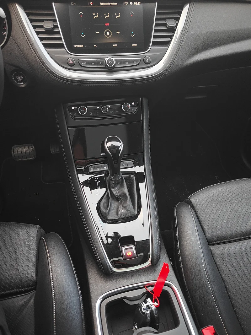 Opel GRANDLAND – 22