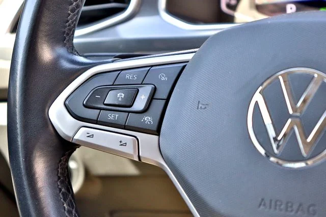 Volkswagen T-Roc – 23