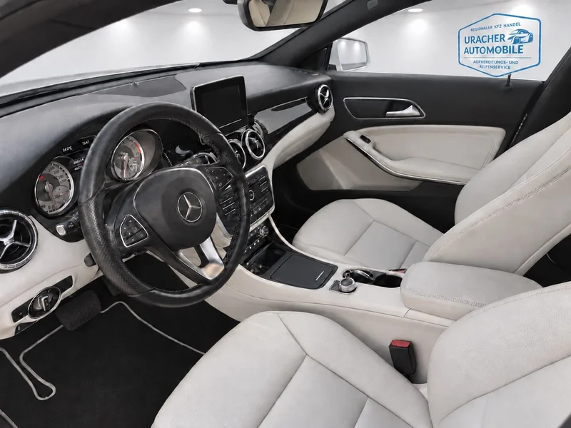 Mercedes-Benz CLA 250 – 11