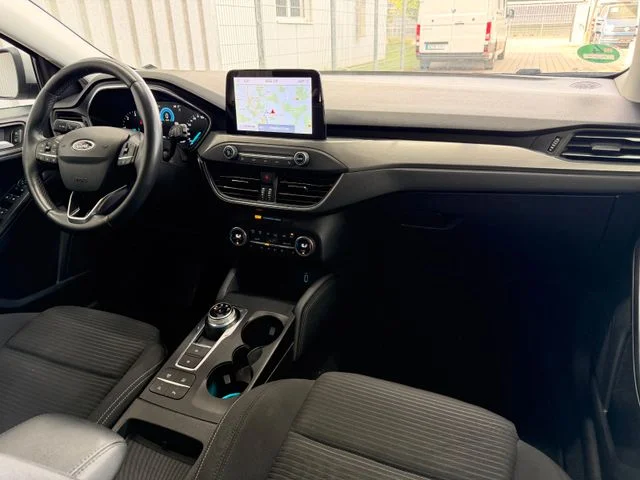 Ford Focus – 17