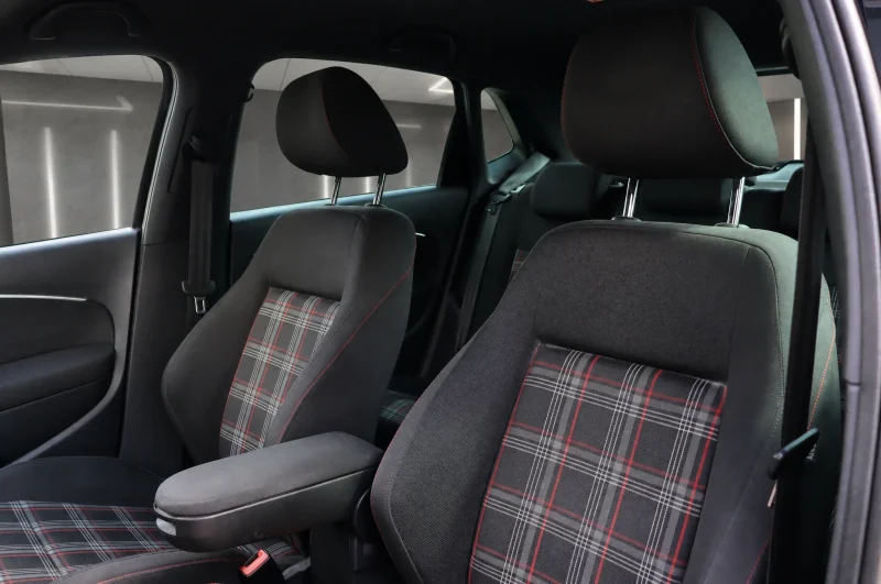 Volkswagen Polo – 12