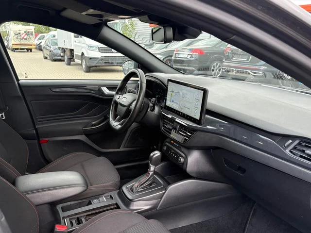 Ford Focus – 10